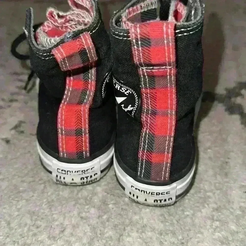 Buffalo plaid and black Converse Chuck Taylor‎ High Tops Girls size 11